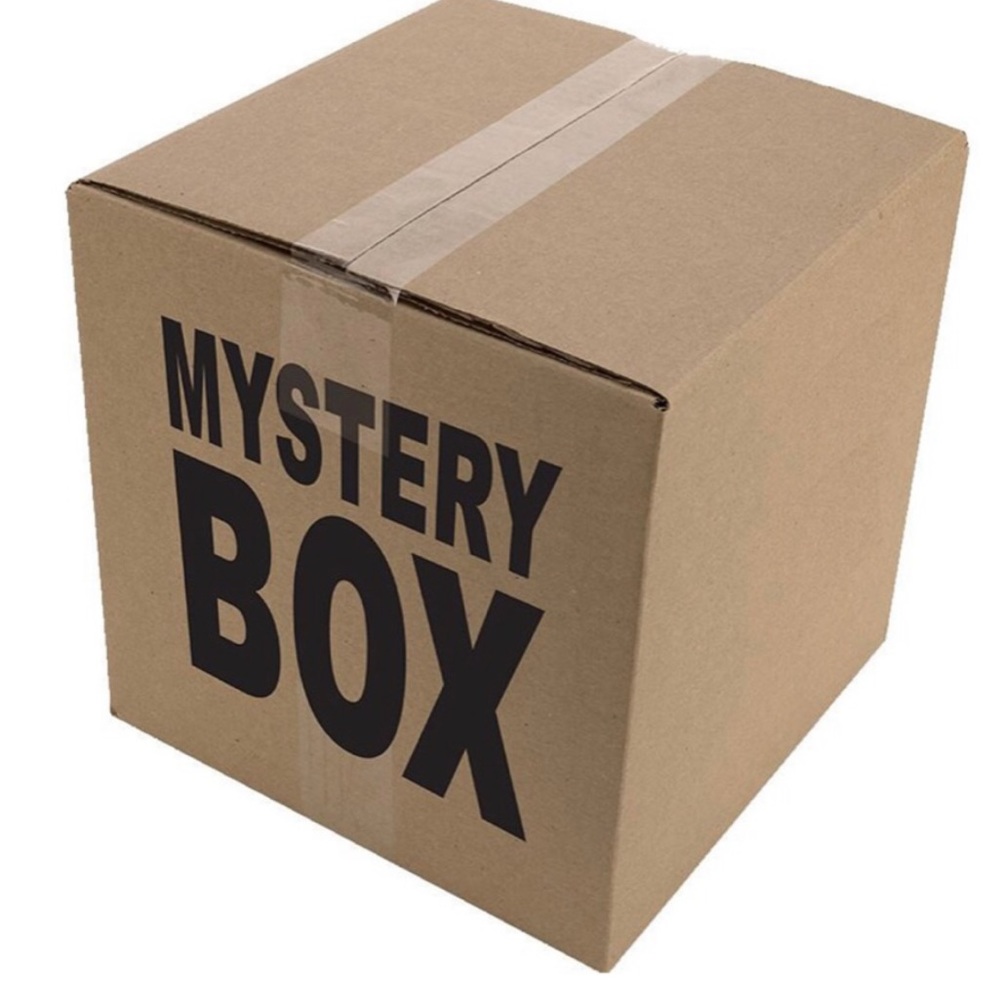 RESELLER MYSTERY BOX - Lot of 5 Tops & Bottoms Small S
